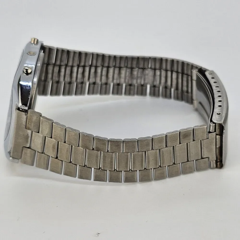 VTG 35MM Delphi Digital‎ Men's Watch Gray Band 7
